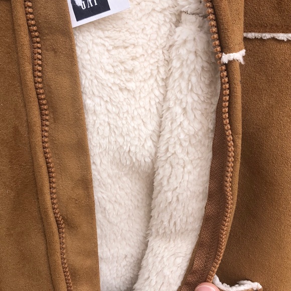 🐻 Gap NWT Faux Suede Fleece Lined Bundler - Picture 4 of 4